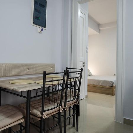 Polytimon, An Athenian Neoclassical Apartment Экстерьер фото