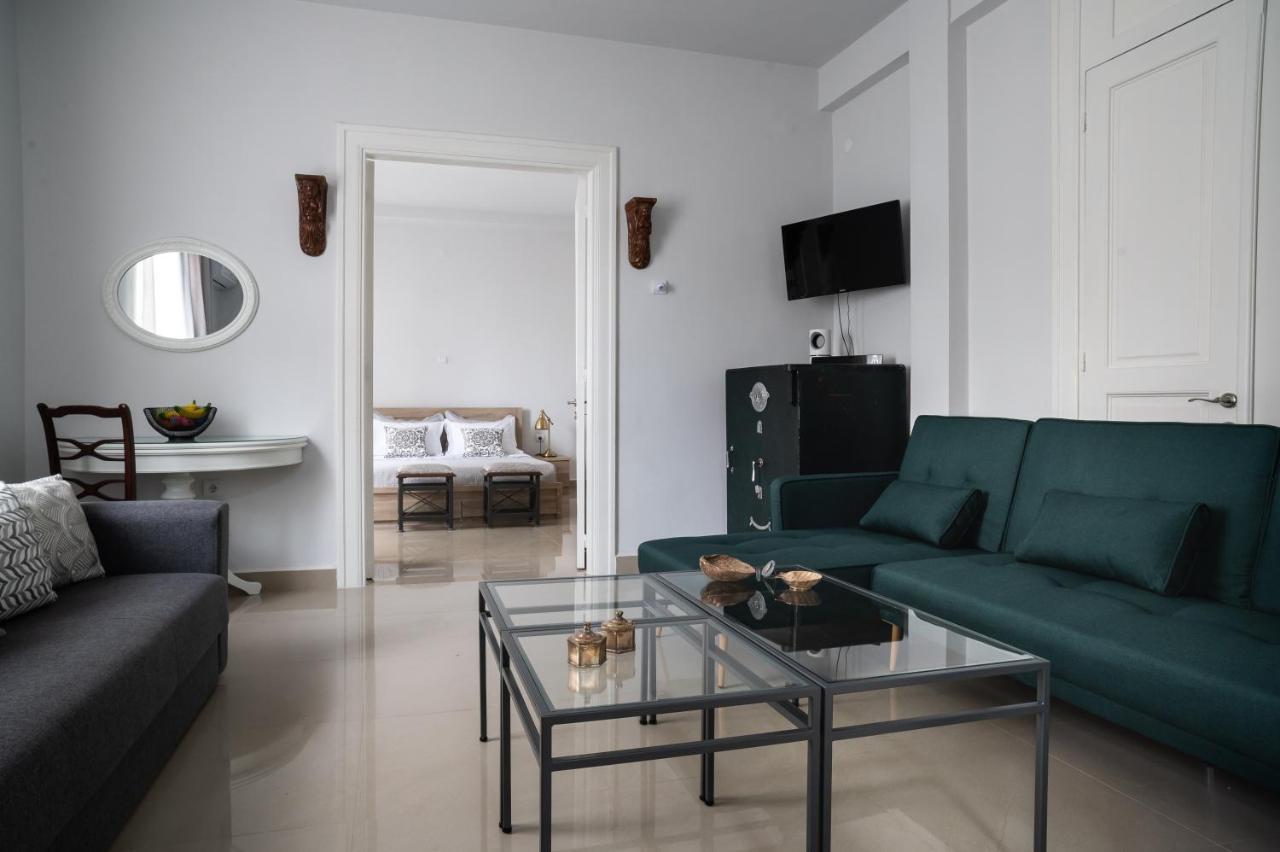 Polytimon, An Athenian Neoclassical Apartment Экстерьер фото