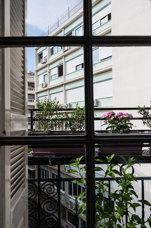 Polytimon, An Athenian Neoclassical Apartment Экстерьер фото