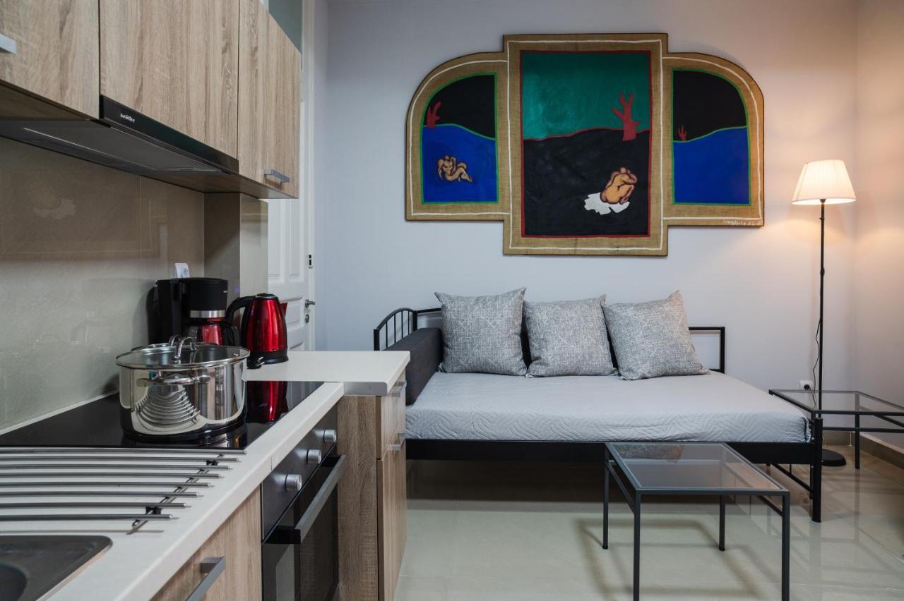 Polytimon, An Athenian Neoclassical Apartment Экстерьер фото